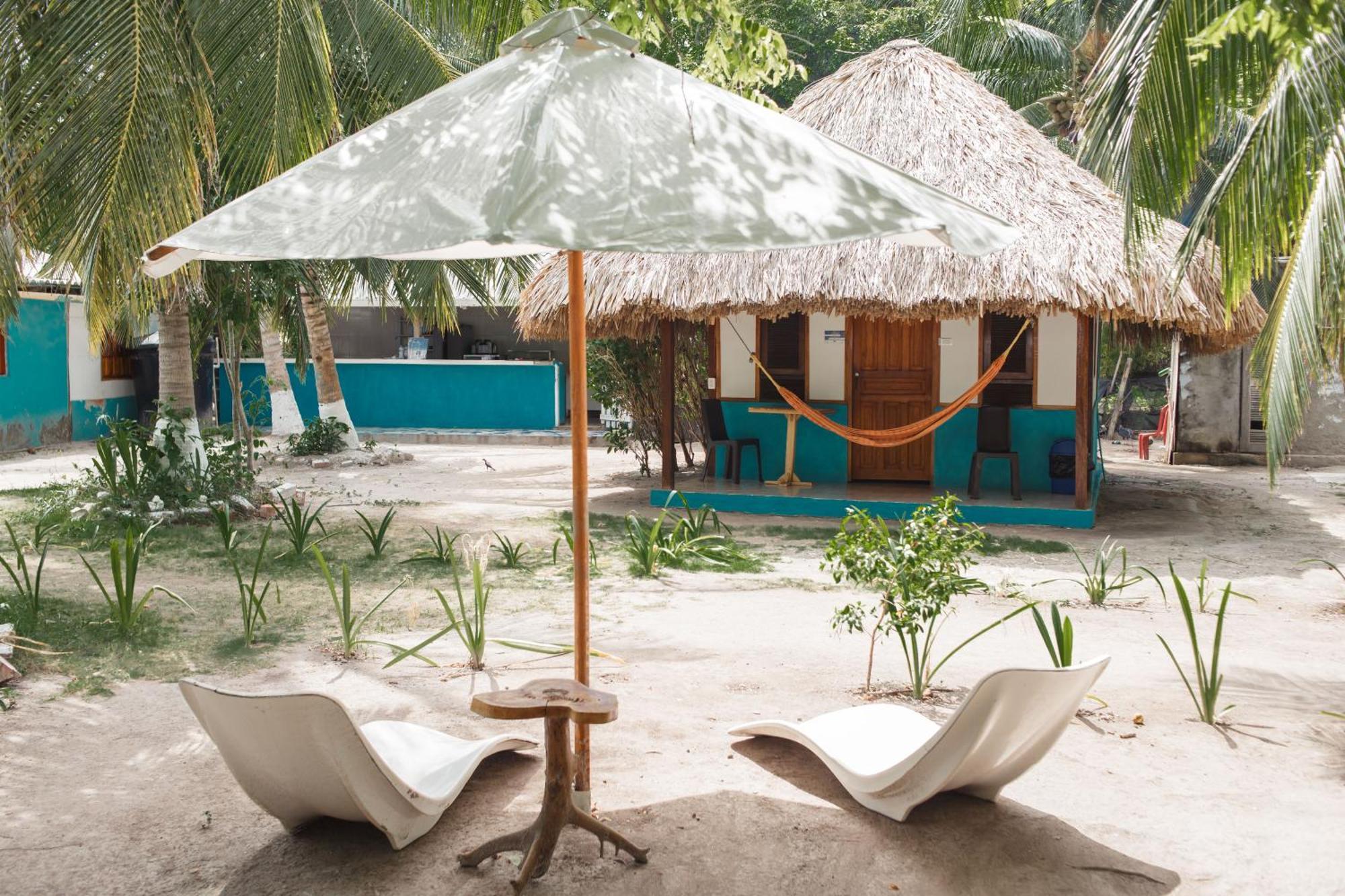 Isla Grande Eco-Hostal ภายนอก รูปภาพ