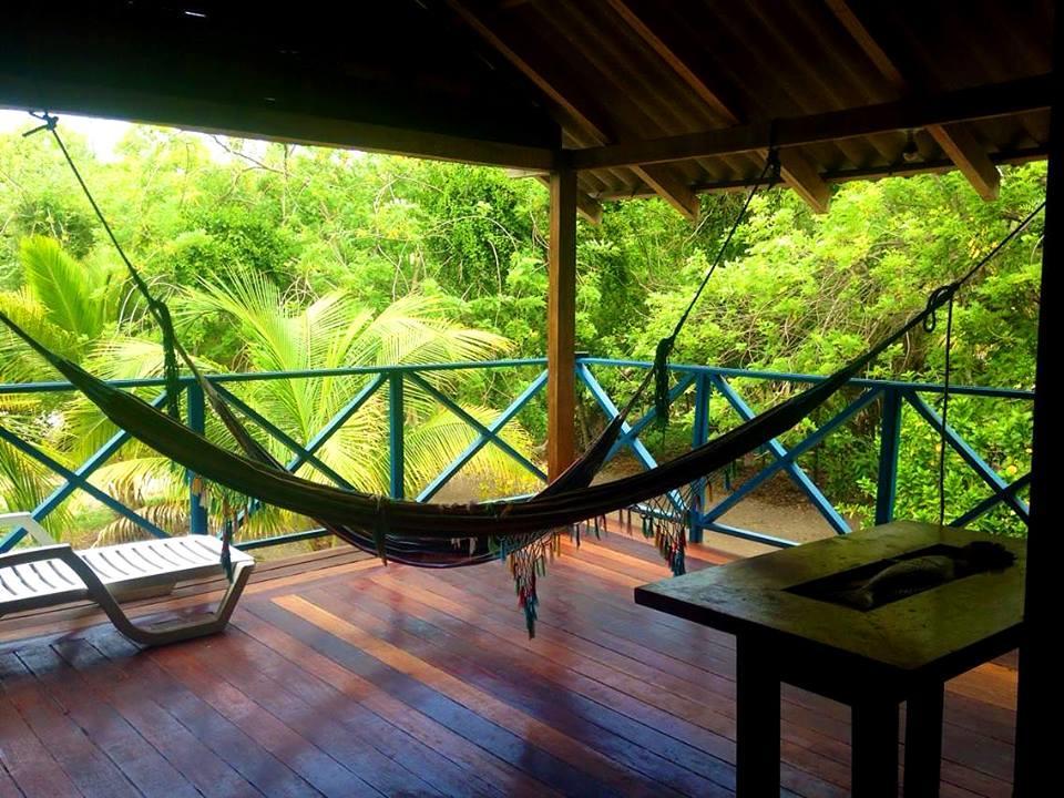 Isla Grande Eco-Hostal ภายนอก รูปภาพ